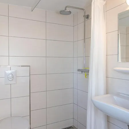 Bungis Ferien Direkt Am Grimnitzsee, Karree 10 Ferienhaus